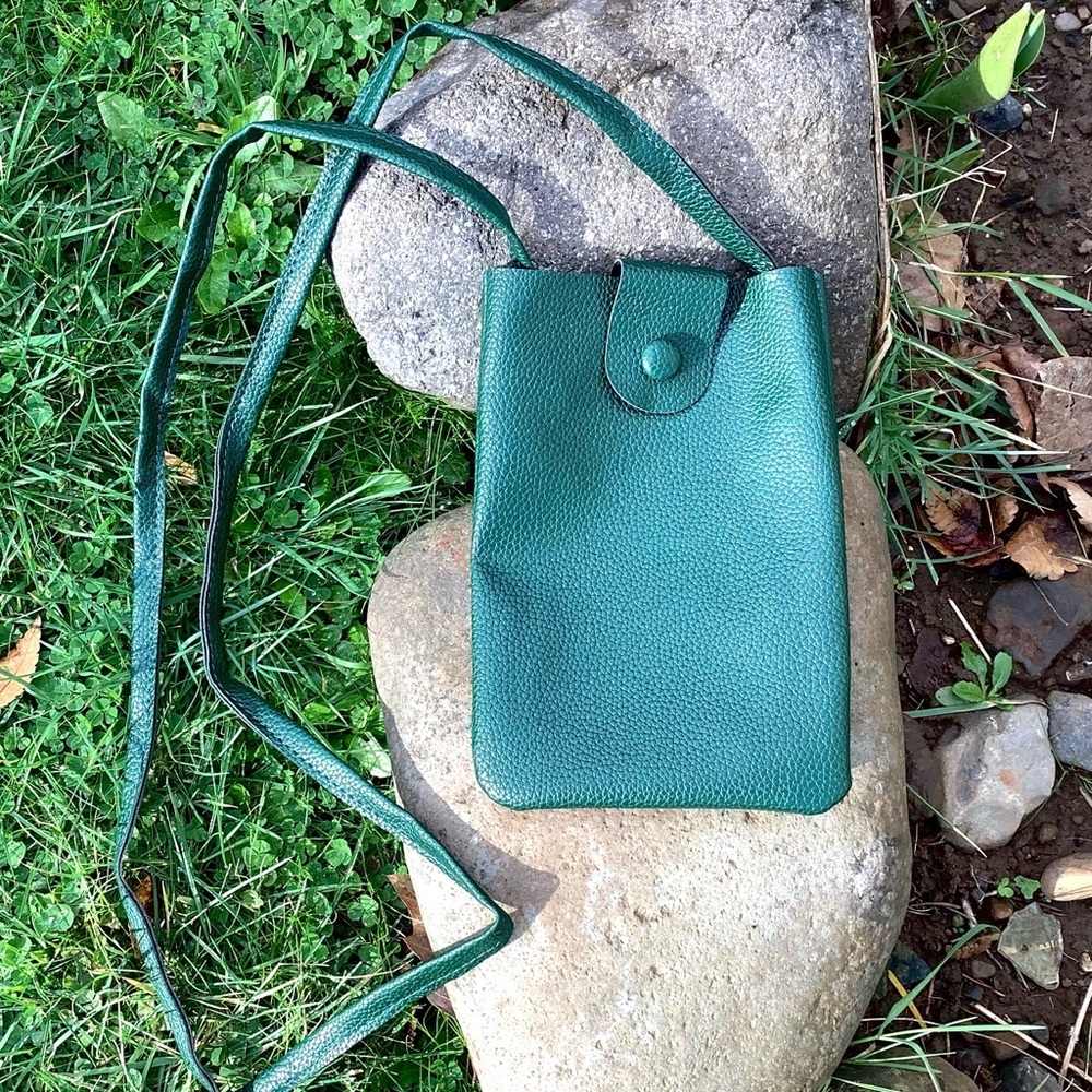 Green Pebbled Purse